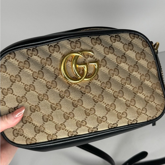Gucci Marmont Crossbody - Picture 3 of 13